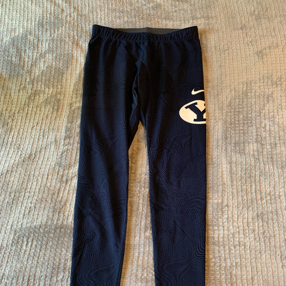 Nike BYU tights
